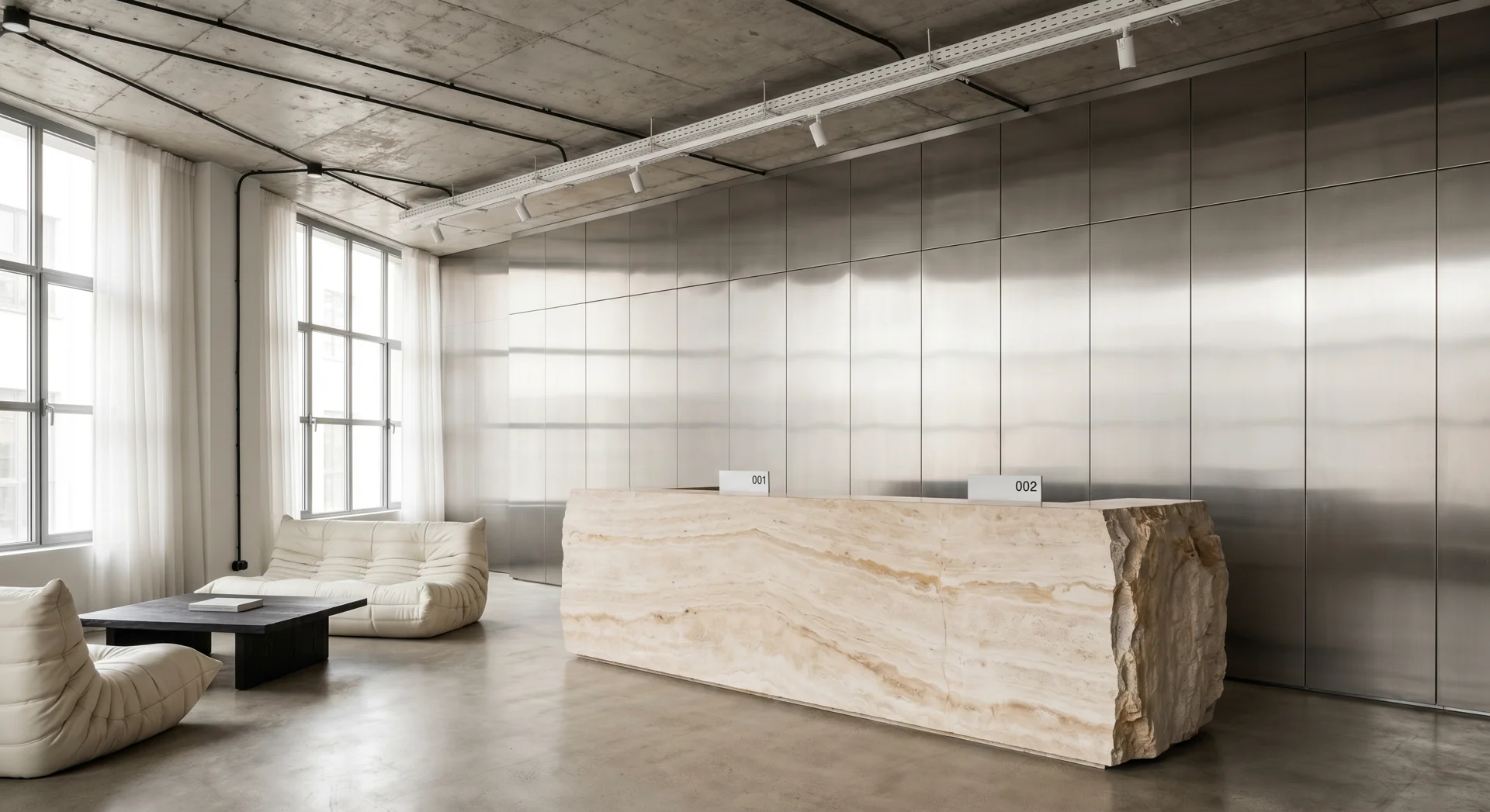 Visualización conceptual de lobby corporativo con recepción de piedra, muro metálico y zona de espera